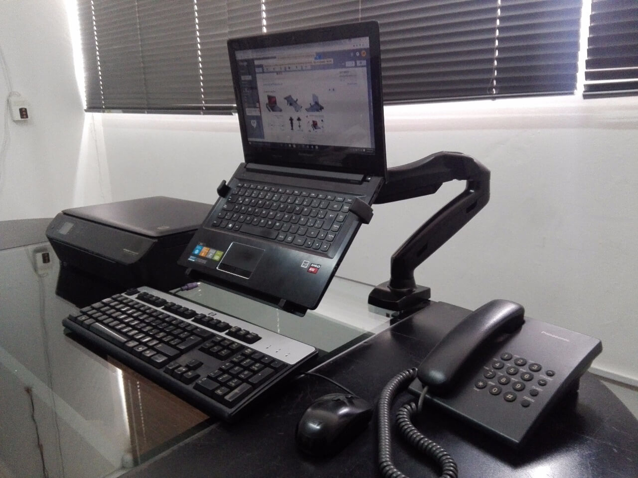 Instalacion de soporte para computador en Bogota Instalacion de soporte para computador en Bogota